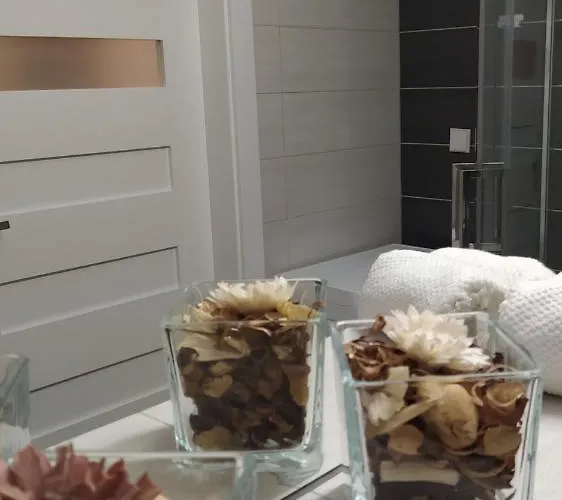 Elvira, Grunwaldzka 12c * Pobierowo