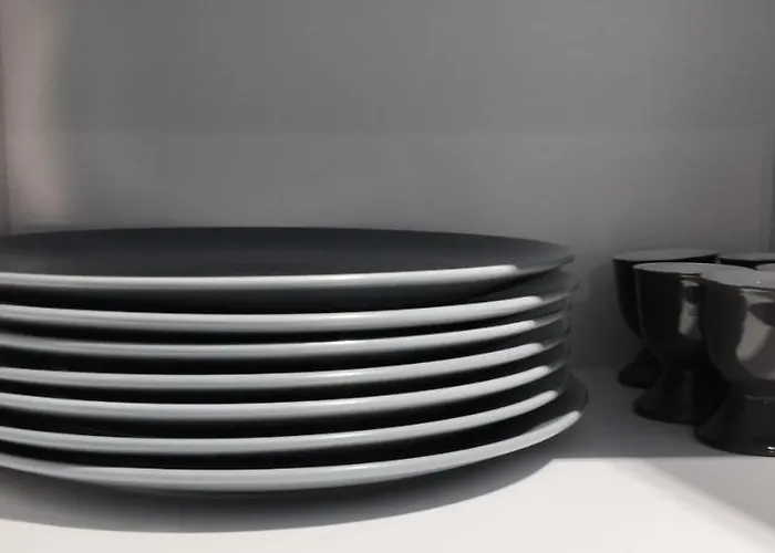 Elvira, Grunwaldzka 12c *